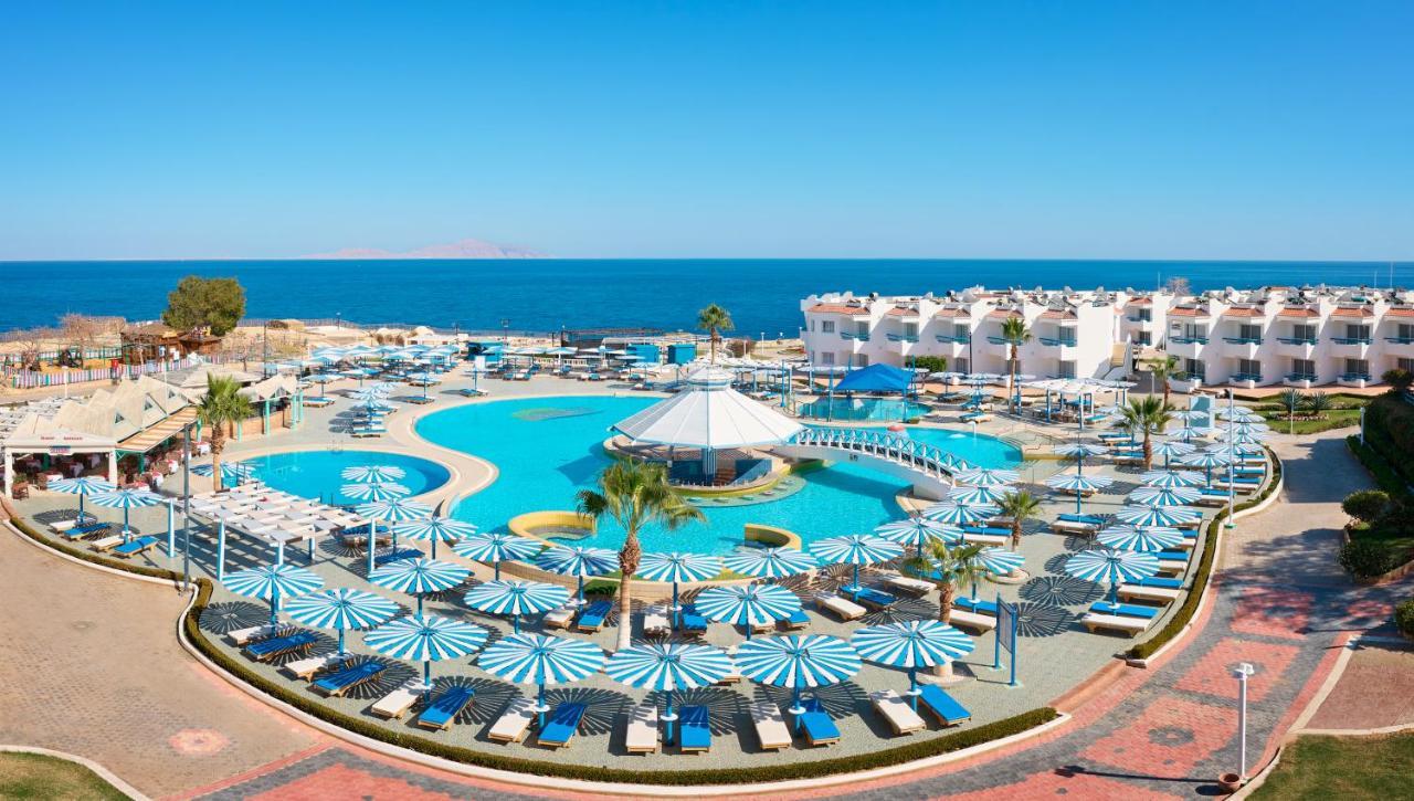 Dreams Beach Resort - Sharm El Sheikh Exteriör bild The resort's main pool