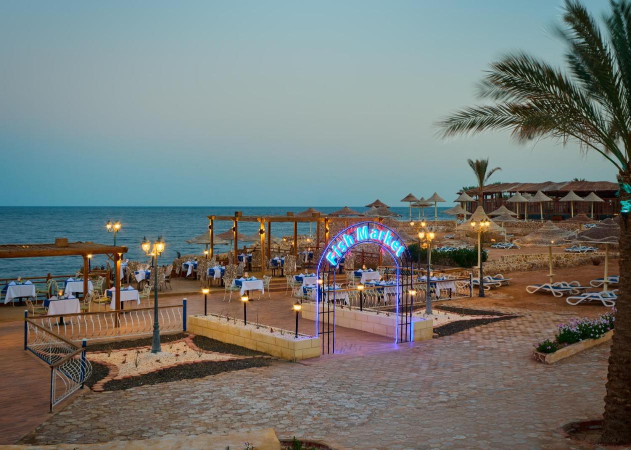 Dreams Beach Resort - Sharm El Sheikh Exteriör bild The beach at the Hilton Taba