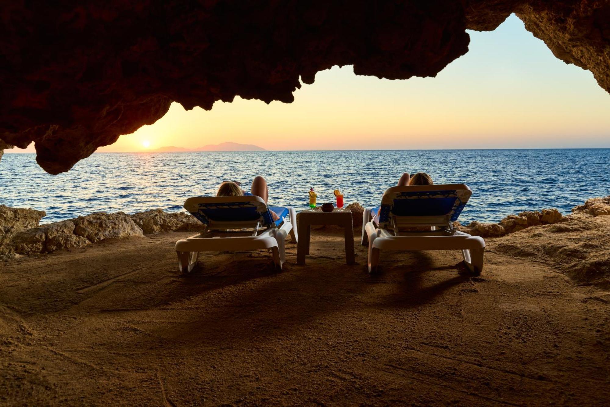 Dreams Beach Resort - Sharm El Sheikh Exteriör bild Sunset at the beach