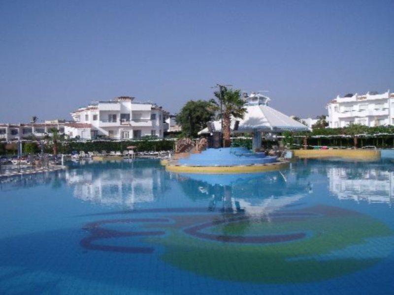 Dreams Beach Resort - Sharm El Sheikh Exteriör bild The resort's main pool