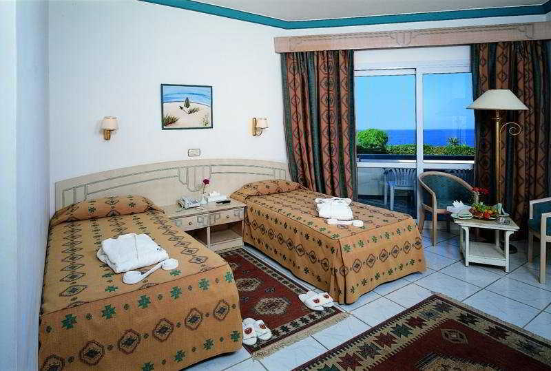 Dreams Beach Resort - Sharm El Sheikh Rum bild A typical hotel room