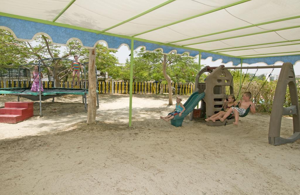 Dreams Beach Resort - Sharm El Sheikh Exteriör bild Playground at the zoo